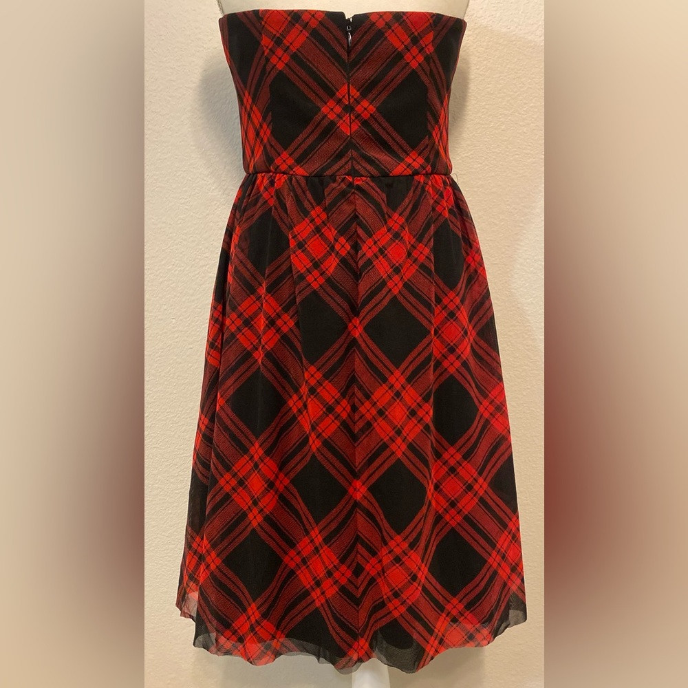 Betsey Johnson Plaid Strapless Mini Dress Size 6 - Picture 11 of 14